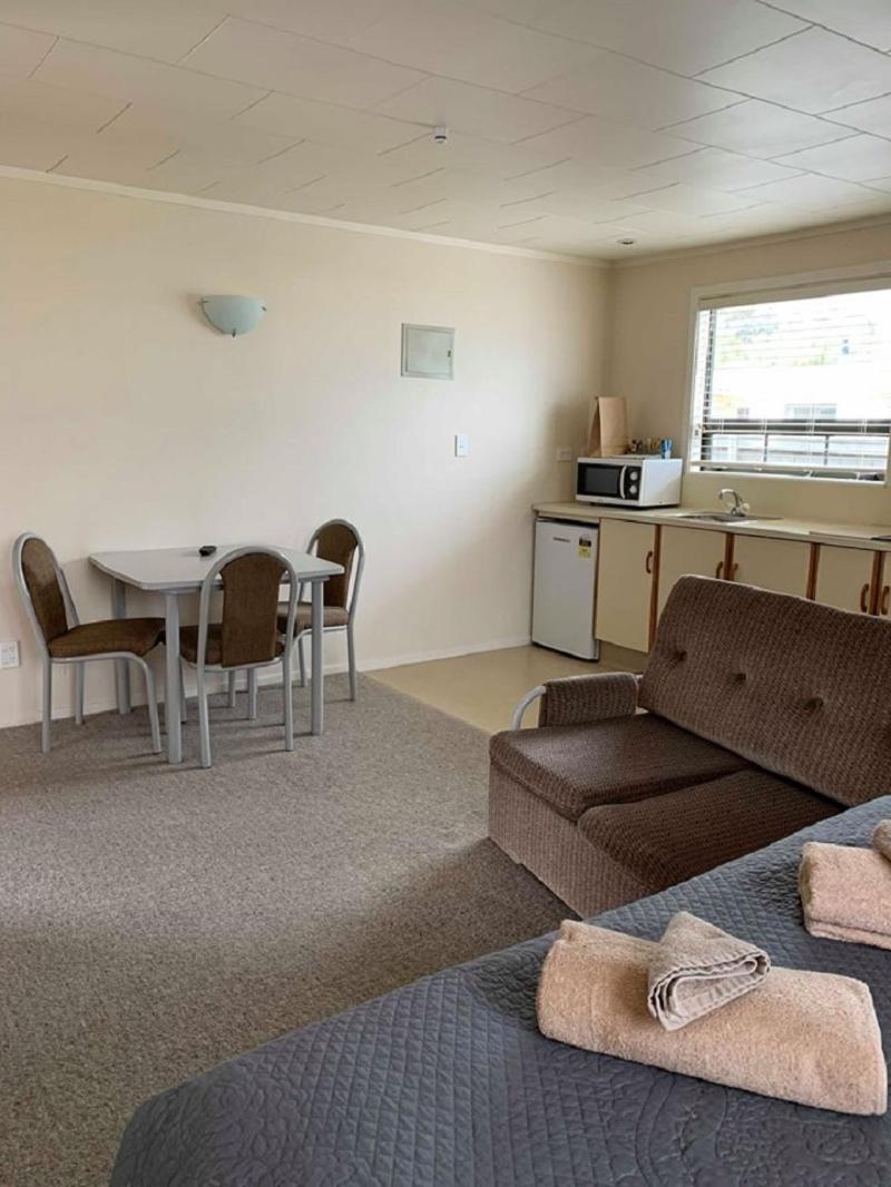 Waiouru Welcome Inn 外观 照片